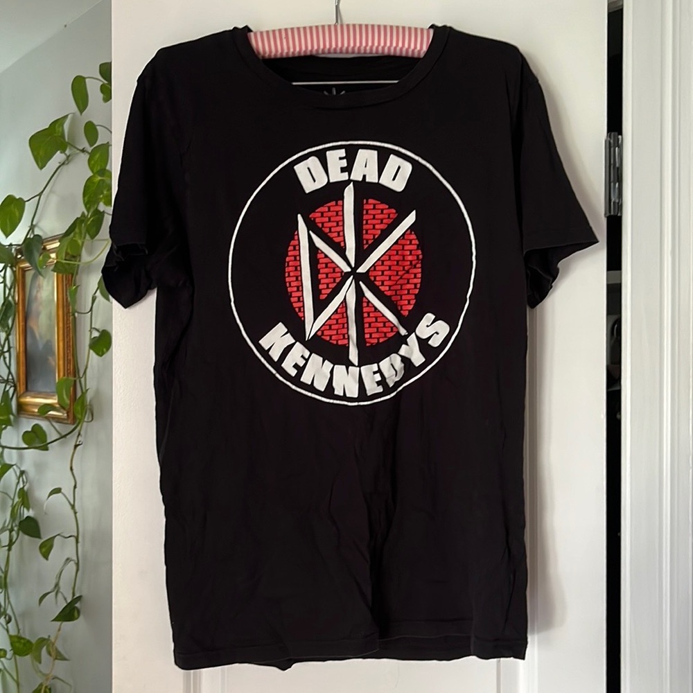 Dead kennedys band tee